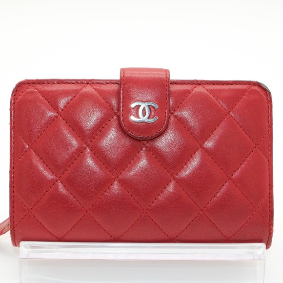 CHANEL Handbags - Chanel Lambskin Quilted Zipped Pocket Wallet Red ❤️